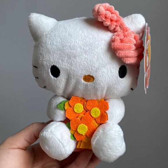 Sanrio | Toys | Hello Kitty Spring Bouquet Plush 224 | Poshmark